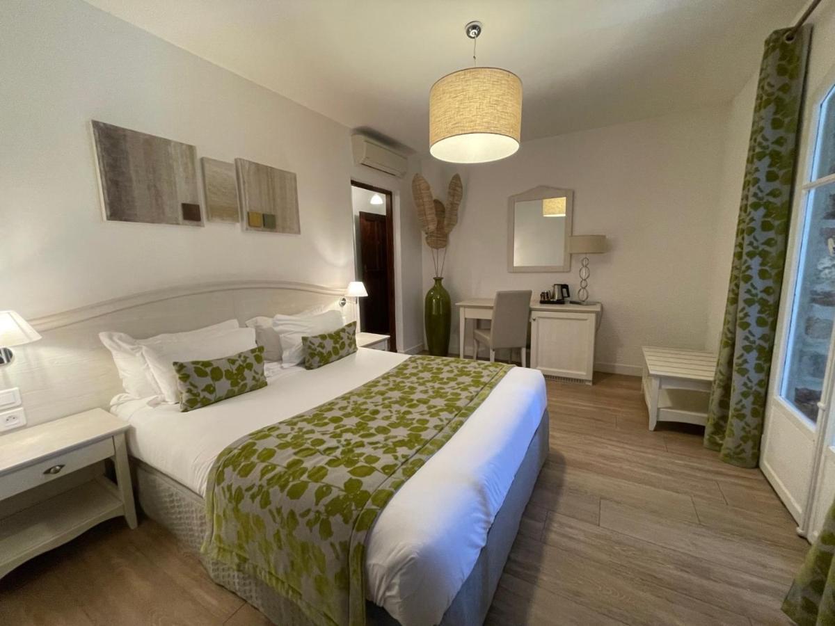 Hôtel&Restaurant Les 3 Barbus Anduze Extérieur photo
