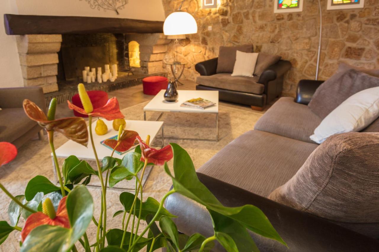 Hôtel&Restaurant Les 3 Barbus Anduze Extérieur photo